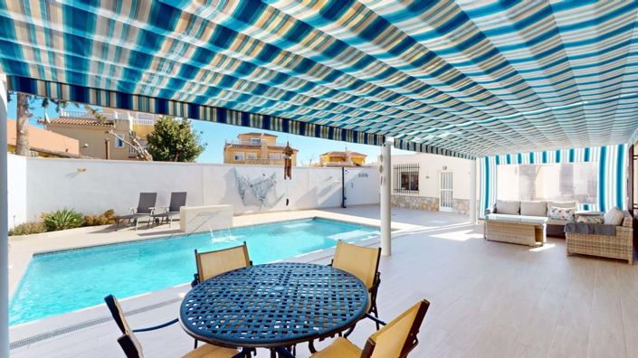 Image No.2-3 Bed Villa for sale