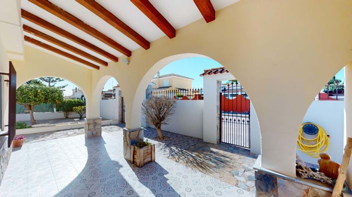 Image No.5-3 Bed Villa for sale