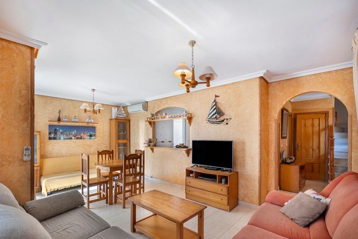 Image No.5-2 Bed Townhouse for sale