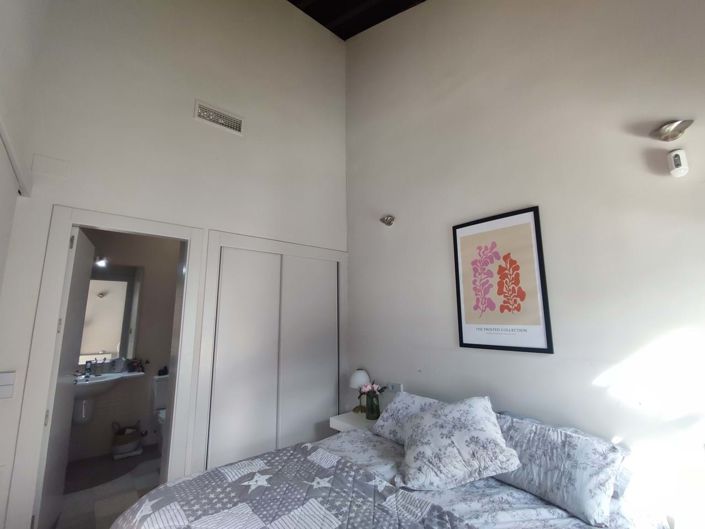 Image No.17-2 Bed Villa for sale