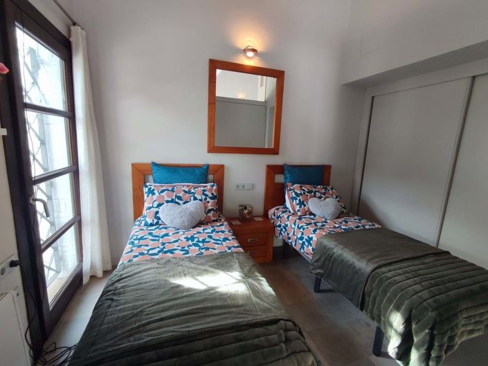 Image No.21-2 Bed Villa for sale