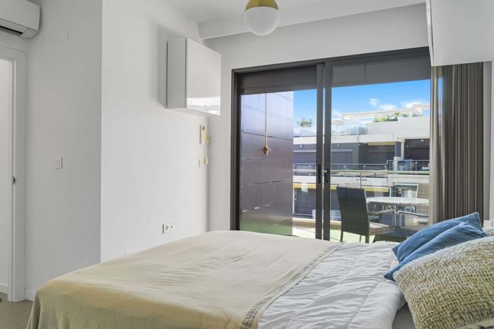 Image No.15-2 Bed Apartment for sale