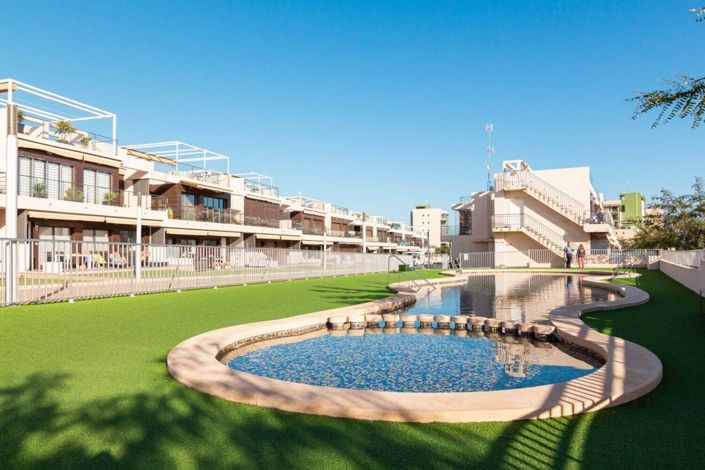 Image No.31-2 Bed Apartment for sale