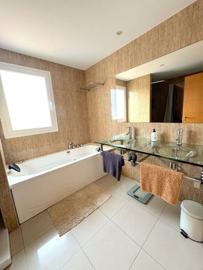 Image No.29-Maison de ville de 3 chambres à vendre à Estepona