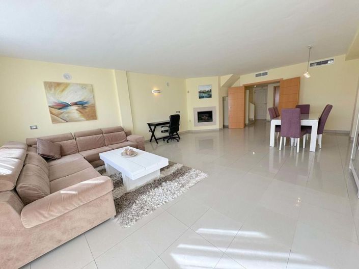 Image No.9-Maison de ville de 3 chambres à vendre à Estepona