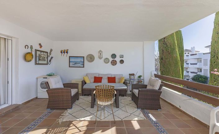 Image No.2-Appartement de 2 chambres à vendre à Estepona