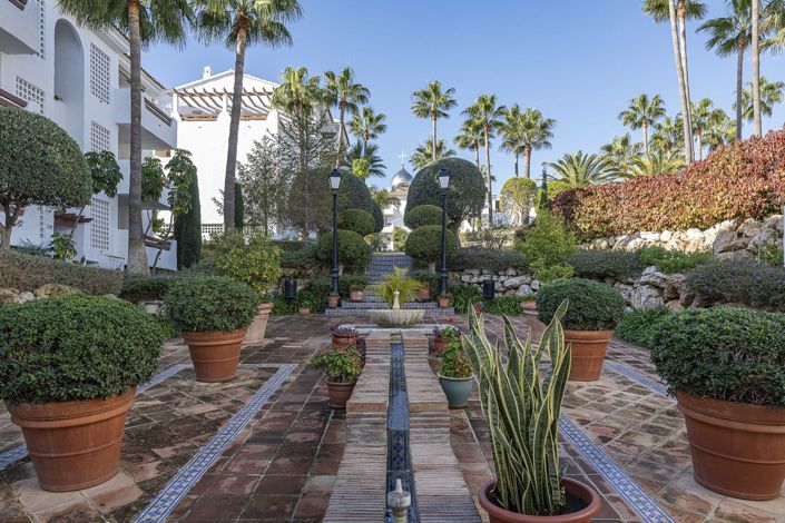 Image No.48-Appartement de 2 chambres à vendre à Estepona