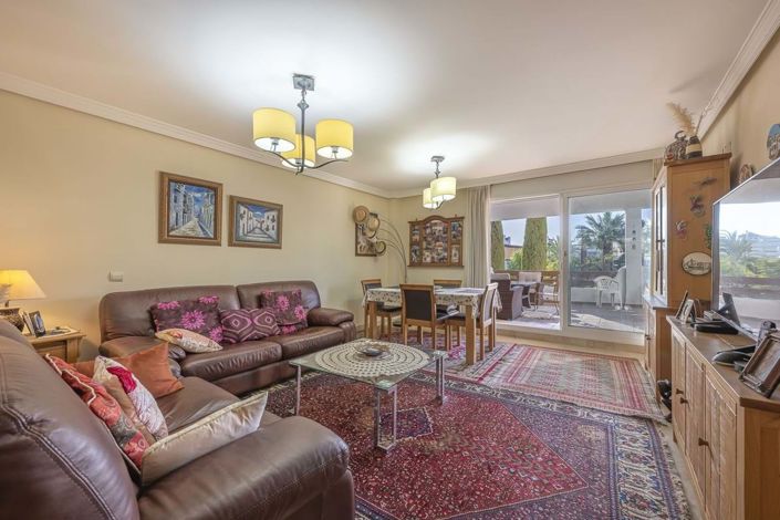 Image No.5-Appartement de 2 chambres à vendre à Estepona