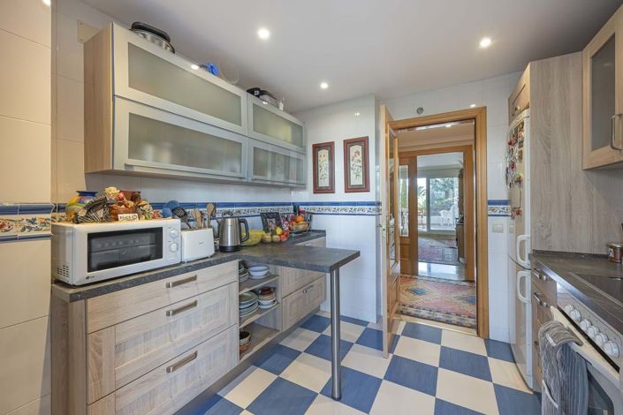 Image No.9-Appartement de 2 chambres à vendre à Estepona