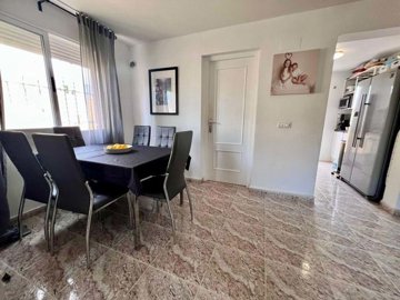 1447-611490-78d1f4f8b6655591b02d22fabb36a692d