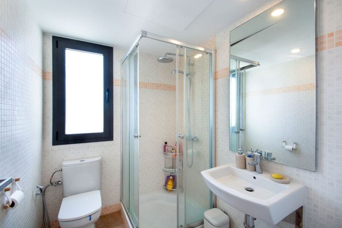 Image No.20-2 Bed Penthouse for sale