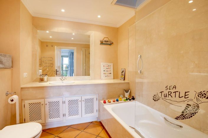 Image No.12-Maison de ville de 3 chambres à vendre à Sotogrande playa