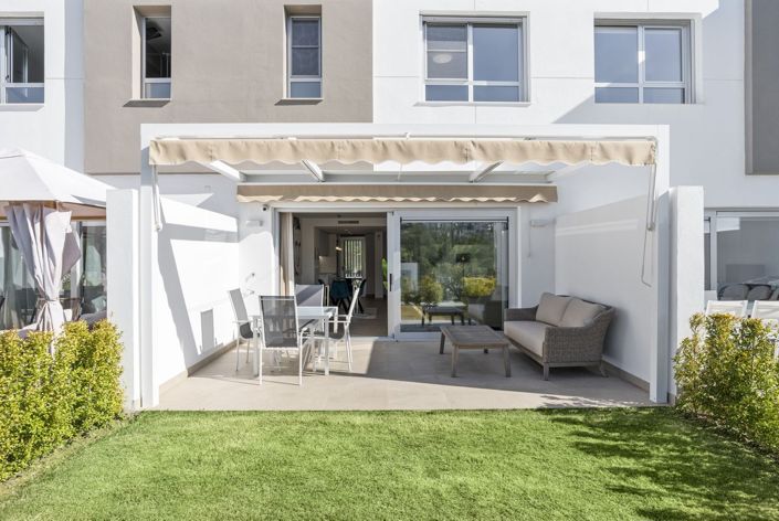 Image No.10-3 Bed Townhouse for sale