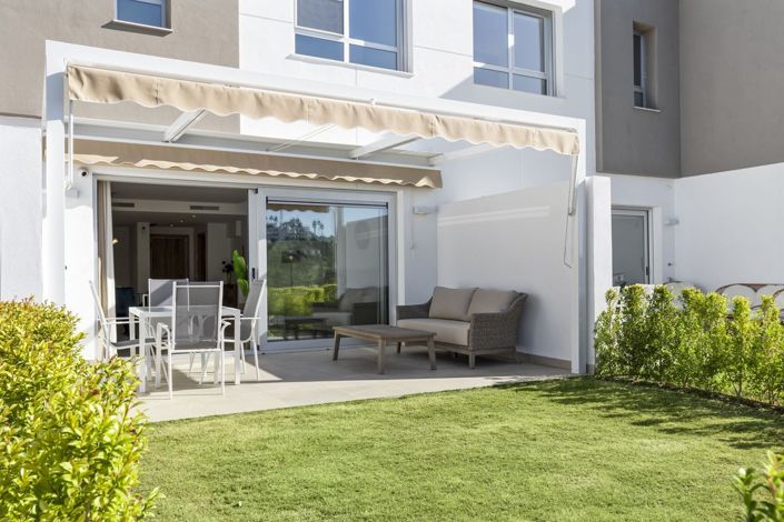 Image No.11-3 Bed Townhouse for sale