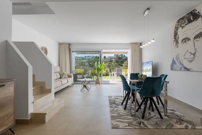 Image No.3-3 Bed Townhouse for sale