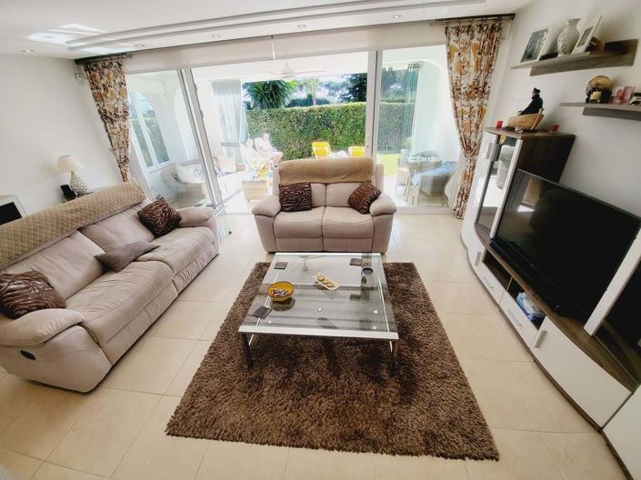 Image No.18-3 Bed Townhouse for sale