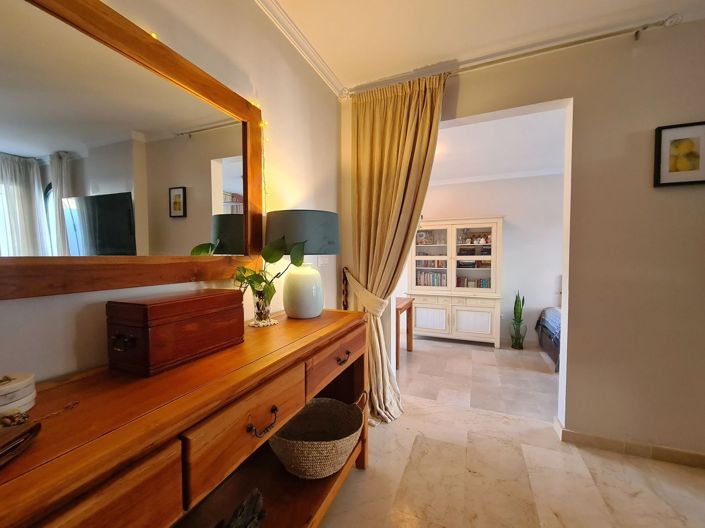 Image No.21-3 Bed Townhouse for sale