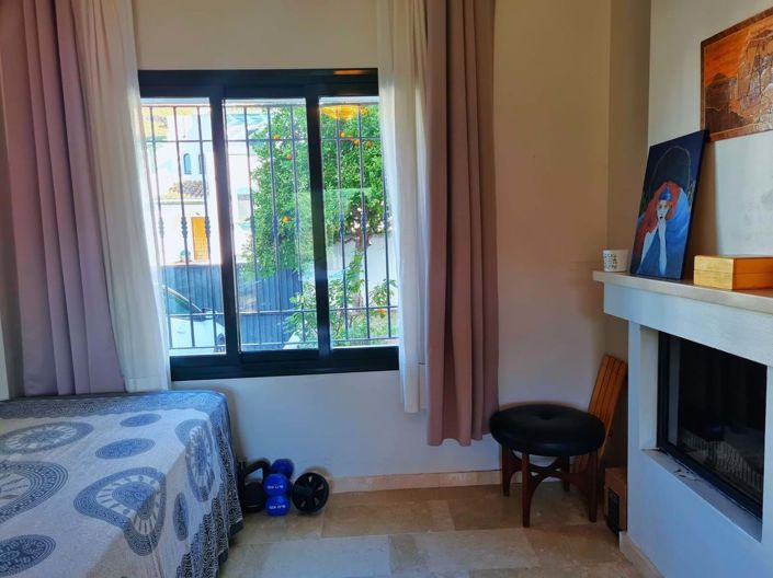 Image No.22-3 Bed Townhouse for sale