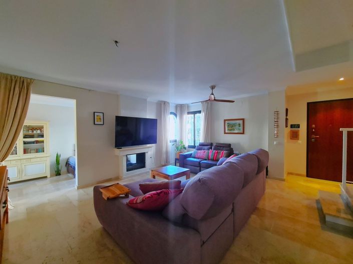 Image No.5-3 Bed Townhouse for sale