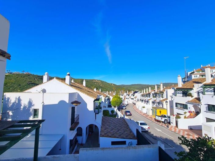 Image No.61-3 Bed Townhouse for sale