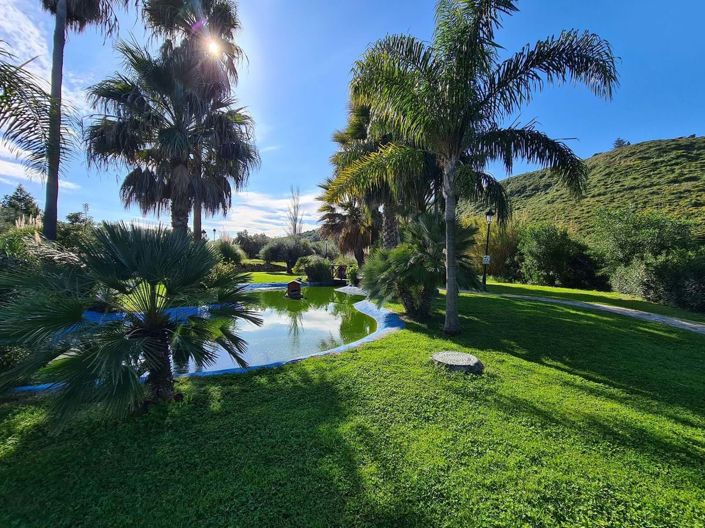 Image No.67-3 Bed Townhouse for sale