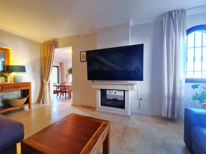 Image No.9-3 Bed Townhouse for sale