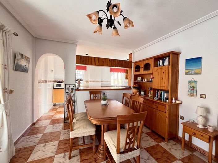 Image No.25-4 Bed Villa for sale