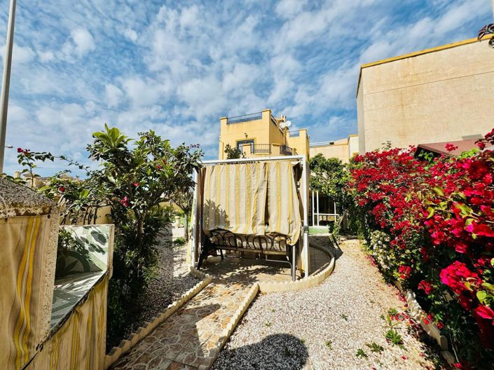 Image No.19-3 Bed Villa for sale