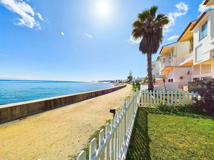 Image No.1-4 Bed Apartment for sale