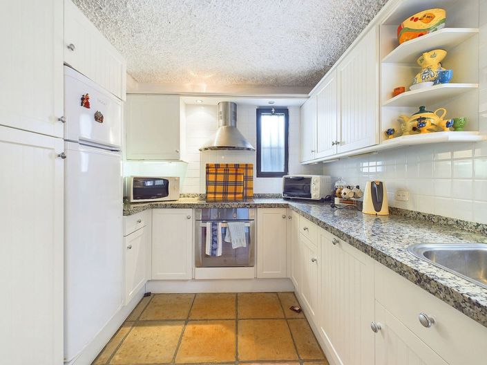 Image No.11-4 Bed Apartment for sale