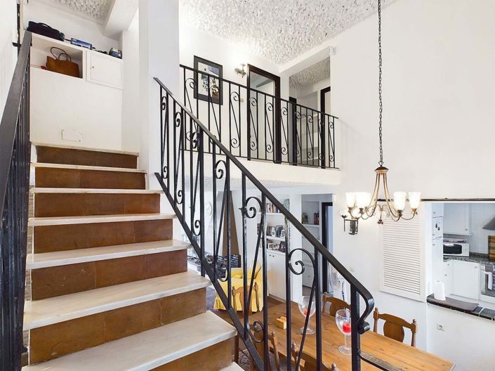 Image No.15-4 Bed Apartment for sale