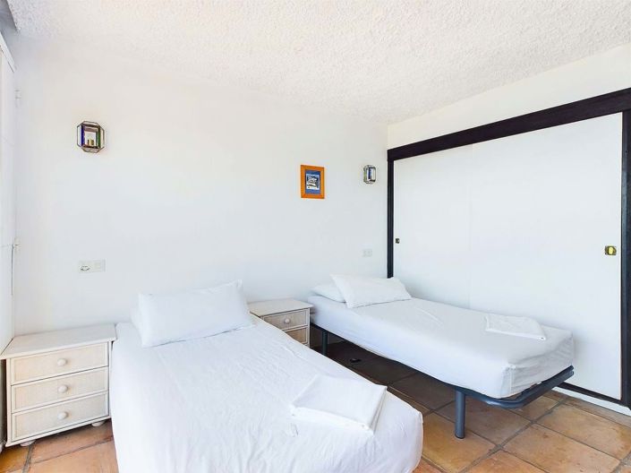 Image No.37-4 Bed Apartment for sale