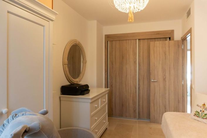 Image No.28-3 Bed Townhouse for sale