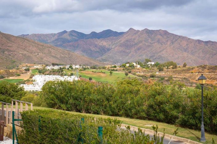 Image No.44-3 Bed Townhouse for sale