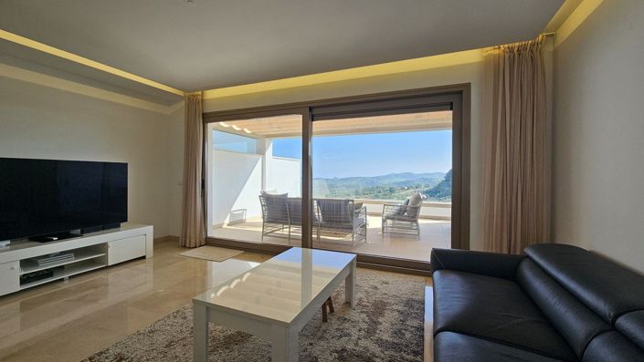 Image No.7-3 Bed Townhouse for sale