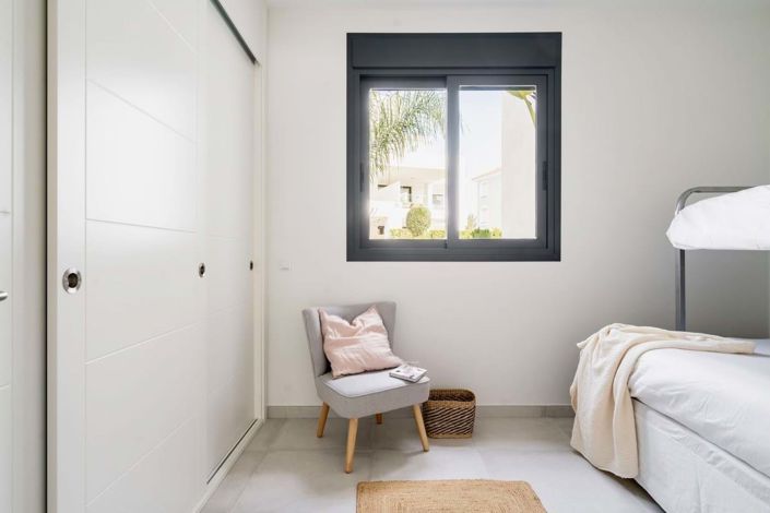 Image No.24-2 Bed Apartment for sale