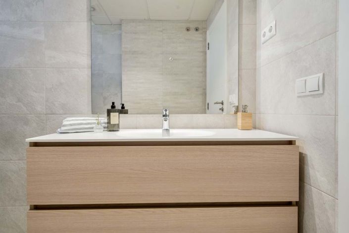 Image No.27-2 Bed Apartment for sale