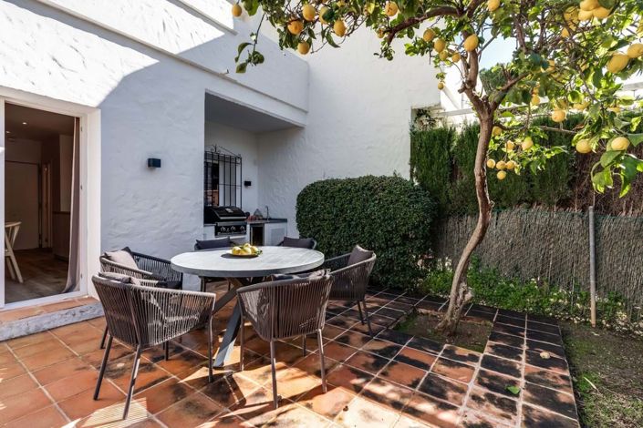 Image No.26-3 Bed Townhouse for sale