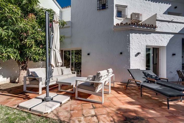Image No.28-3 Bed Townhouse for sale