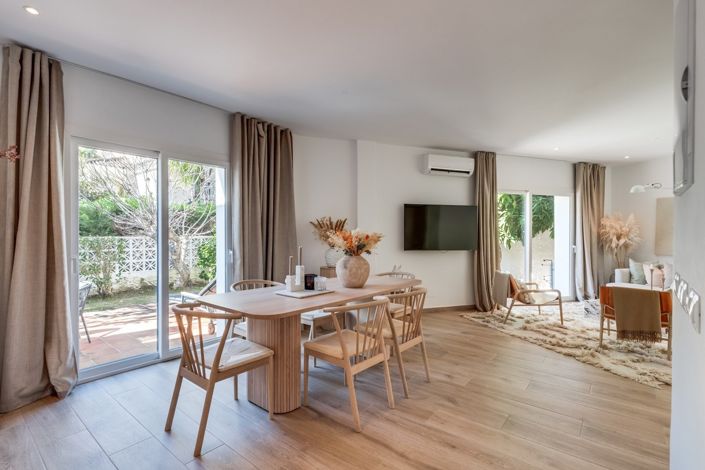 Image No.3-3 Bed Townhouse for sale