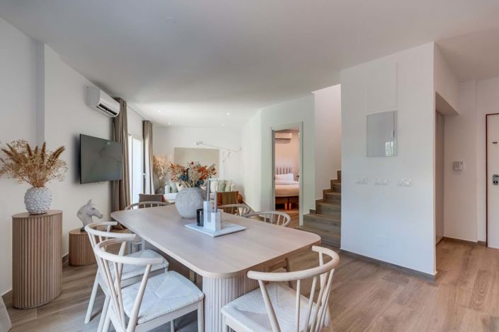 Image No.9-3 Bed Townhouse for sale