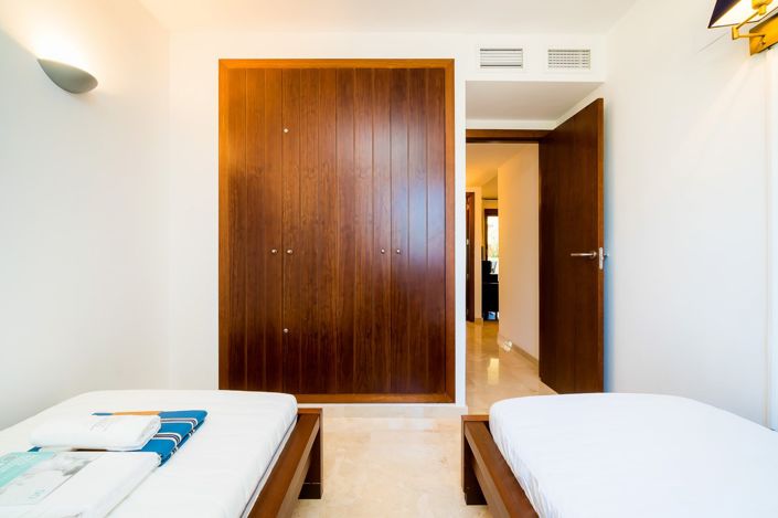 Image No.21-2 Bed Apartment for sale