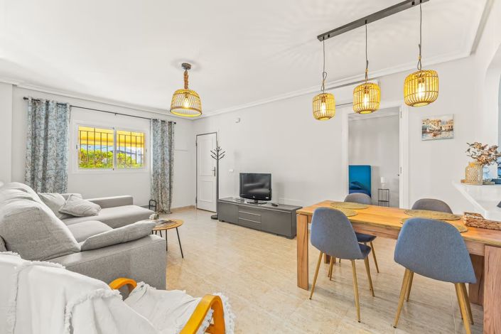 Image No.6-2 Bed Apartment for sale