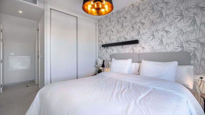 Image No.43-2 Bed Apartment for sale