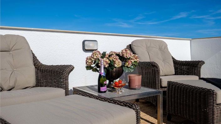 Image No.49-2 Bed Apartment for sale