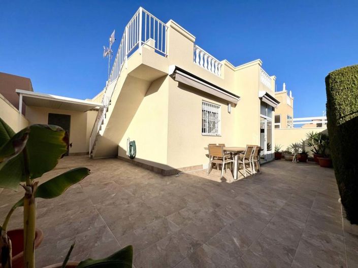 Image No.1-Bungalow de 2 chambres à vendre à Torrevieja