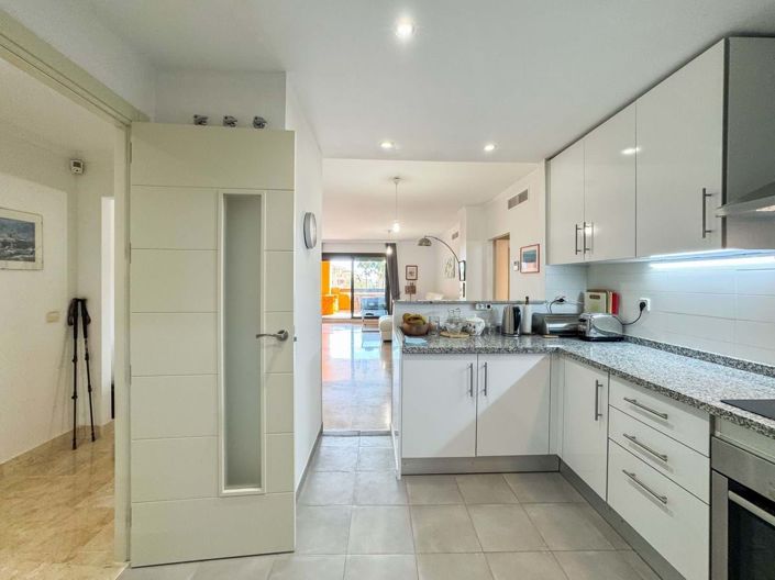 Image No.14-2 Bed Apartment for sale