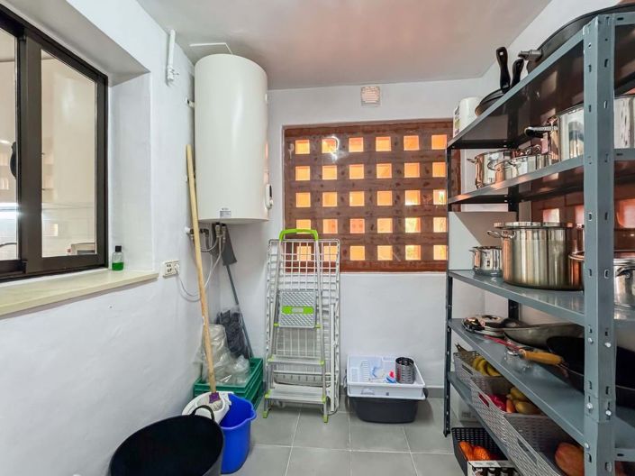 Image No.26-2 Bed Apartment for sale