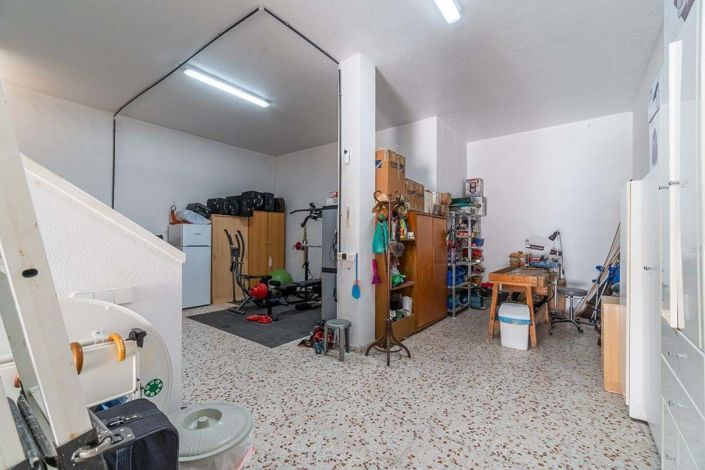 Image No.14-4 Bed Villa for sale