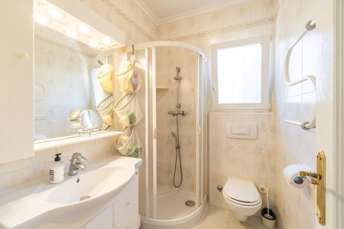 Image No.27-4 Bed Villa for sale